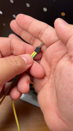 86K views · 11 reactions | Stranded Fine Wire need Twin Wire Ferrules #wireferrules #electricians | Chris Paul | Facebook