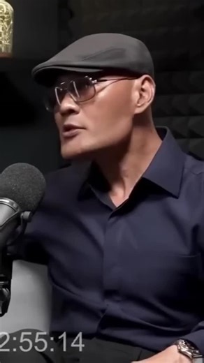 Steven Hawkins dan NASA: Why We Should Stop Contacting Aliens