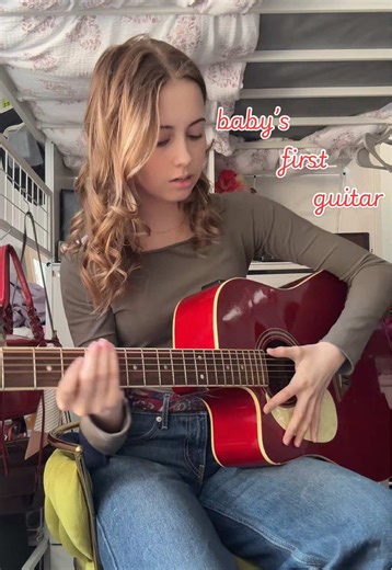 learning a new instrument because I refuse to keep thinking I can’t learn it just because I didn’t play it as a kid #spontaneous #guitar #nyc #xyz #fypシ