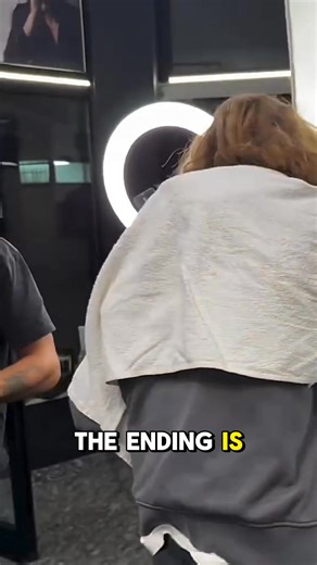 Fight in a salon…The ending is truly fascinating — watch until the very end! Full video in comments 👇👇 | Best Articles