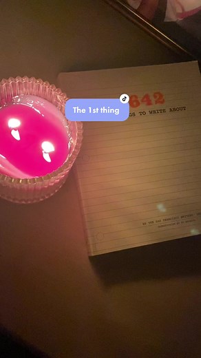 My_Bisexual_Bookshelf on TikTok