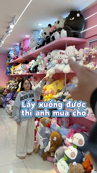 Cừu nông trại phải cho ăn mới chịu ôm, còn cừu Beni Bear thì lúc nào cũng sẵn sàng ôm nhen!#benibear
