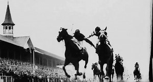 It's one of the most famous sports photos of all time ... and there's quite a story behind the 1933 Kentucky Derby "Fighting Finish." | Battle Creek Enquirer | Facebook