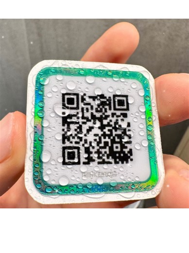 Dreamy Imperial Emerald Greens 🐉 is one of four exclusive colours. A stunning luxurious QR Code that shows attention to details. This QR Code design is perfect for any business that needs to stand out and wants attention. Discover a world of exclusive QR Codes. Easy copy paste feature. Rated excellent on Trustpilot. Shipping Daily. Grab yours today! #fyp #ForYou #thinkertags #qrcode #stickers