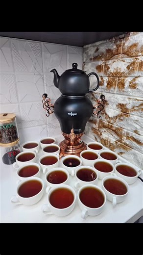 ⬇️Qiymət aşağıda⬇️ 🚩Longer firmasından möhtəşəm samavar. 🟦Materialı 304 paslanmaz metal. 🔴Su tutumu 4.8 litr 🔶️Dəm çayniki 900 Ml. Keramika 🔥Samavar suyu qaynadır və isti saxlayır. 🟢Gücü 2000-2380 W 🟤Rəsmi zəmanətlə əldə edə bilərsiniz 🏁Ünvanımız profildə qeyd olunub 051 470 92 92 🟥175 manat🟥 #samavar #samovar #super samavar #su qaynadan #keramik samavar