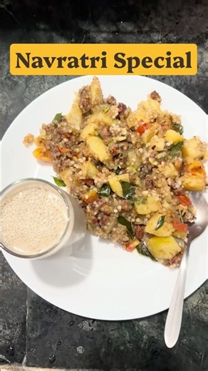 Navratri vrat khana #sabudanakhichdi #sabudana #vratrecipe #navratri #navratri2026 #milkshakerecipe