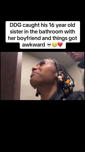 DDG caught his 16 year old sister in the bathroom with her boyfriend and things got awkward 💀😬💔 #ddg #streamer #fyp #tiktok #viralvideo