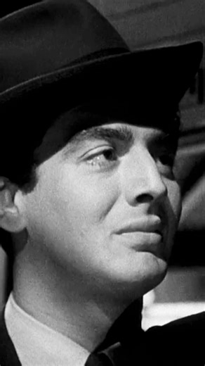 I WAKE UP SCREAMING (1941) Glamorous starlet Vicky Lynn (Carole Landis) is murdered, and the cops want to pin the killing on her manager, fast-talking Frankie Christopher (Victor Mature). But the more Vicky's sensible sister, Jill (Betty Grable), finds out about Frankie, the less she suspects him of the crime. As Jill and Frankie fall in love, the detective in charge of the case (Laird Cregar) develops a morbid obsession with punishing Frankie, leading to a shocking conclusion. Release date: Oct