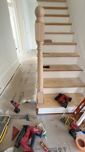 Newel post installation #carpentry #construction #woodworkingtips #foryouシ #parati | Olman Castellanos
