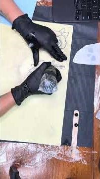 Tattooing my Traditional Skull and Dagger with 4.2mm Critical Torque #tattoo #traditionaltattoo