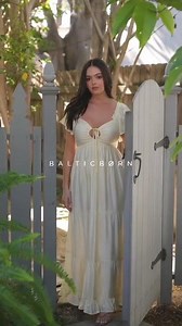 Secret Garden | Romantic Spring Dresses