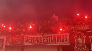 Una de las mejores aficiones del fútbol venezolano 🇻🇪🇦🇴 | MundoVenez