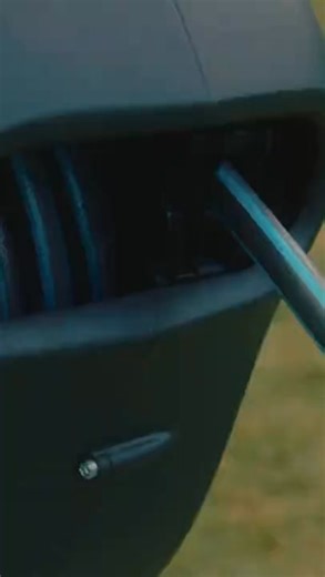 RollUp Hose Box, available in multiple sizes: 20 meters, Hose Box RollUp M 25 meters, Hose Box RollUp M/L 35 meters, Hose Box RollUp XL All compact with a sleek design that matches the vibe of your garden! . Visit: https://www.technomec-lb.com . . #husqvarna #husqvarnacp #gardena #water #lawn #garden #gardening #irrigation #rollup #hose #retractable #wallmounted #hosebox #hosereel #automatic #waterhose #gardenhose #perfromance #landscaping #ergonomic #Lebanon | Technomec LLC, Husqvarna Distribut