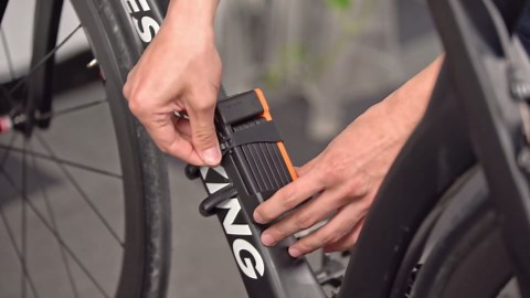 Compact Folding Bike Lock with 3 Keys, 2.06 Ft Anti Theft Security Bicycle Locks, Super Strong Bicycle Security Chain Lock with Bracket for Electric Bikes/Scooters