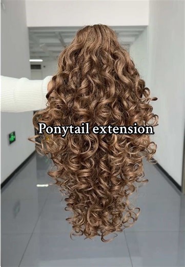 Effortless Curls Ponytail Hairstyle Guide