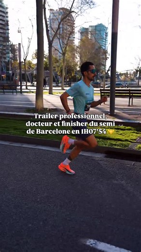 🌋 Il n’y a qu’un pas entre la route et le trail… kudos au docteur Guillaume Tiphène (🇫🇷), 146ème du « 𝘽𝙧𝙤𝙤𝙠𝙨 𝙈𝙞𝙩𝙟𝙖 𝙈𝙖𝙧𝙖𝙩𝙤́ 𝘽𝙖𝙧𝙘𝙚𝙡𝙤𝙣𝙖 » ce matin en 1H07’54 🕺 Admirez sa foulée et la pose de pied, il est (presque) sur la pointe des pieds ! 🔥 | RUN'IX