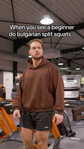 Bulgarian split squat setup cue for bigger glutes #gym #bodybuilding #fyp