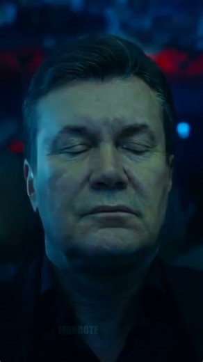 Янукович танцює під Turn the lights off