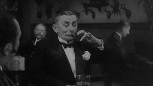 Vlasta Burian je herec s velkým H, který je známý napříč generacemi. A to nejen pro své komediální role. Sledujte filmy s Vlastou Burianem každé úterý od 20:10 na Televizi Seznam. 📺 | Televize Seznam