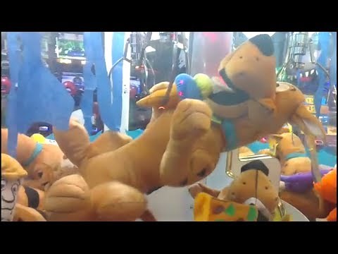 Complete SCOOBY-DOO Gang Wins from ONE Claw Machine!!