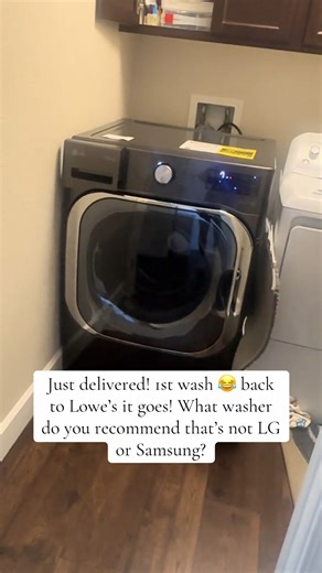 The Cozy Home on Instagram: "The Lowe’s customer service rep asked why I’m returning it… I just said “ma’am, PLEASE listen to this.” 😂😂 #lowes #LGWasher #washingmachine #fyp #foryoupage"