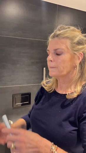 1M views · 379 reactions | @primeprometics Primelash Mascara is THE best mascara bar none - I also use the lash serum (I purchase these products myself). They have a massive BF sale on now too, you will find the link in my bio, on my website and I’ll pop it in stories xx Prime Prometics Primelash Mascara Black Friday Sale, up to 30% off site-wide with code SUSANNAH #AFF #mascara #maturebeauty #eyeshadowover50 #midlifebeauty #proagebeauty #susannahrecommends | Susannah Constantine | Facebook