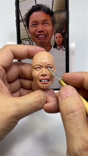 Clay Artisan ：Creating a Stunning Portrait #squidgame #skulpture #toys