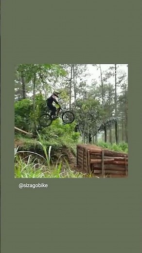 Jumping & Slow Motion | MTB