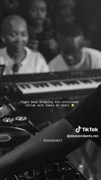 This set was too much 😤 @Vigro deep 🎶 by @KabzaDeSmall x Vigro Deep #amapiano #afrohouse #descendantsrec