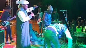 Ndimi makati takukudaidza tichiti Mambo we Dhuterere...Mambo ane huchenjeri anozviita Muranda kune vakamuisa pa humambo...#kuriramkundi..ndoozvatiri kuita mhanzi yenyu pa live izvi,kana mazvida toenderera,mukasazvida motiudza zvamunoda toita izvozvo | Mambo Dhuterere