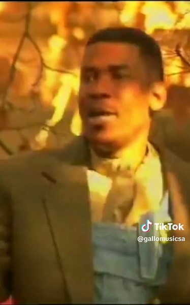 Classic 1995 Splash Music Video | Cellphones in the 90s