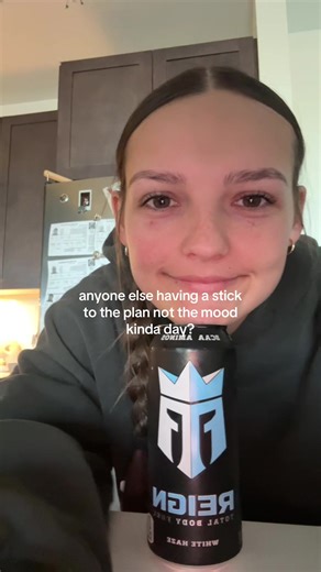 it’s ok i got my reign to get me through legs