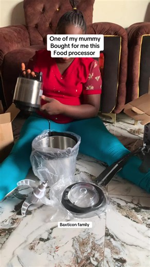 Food processor unboxing and first look