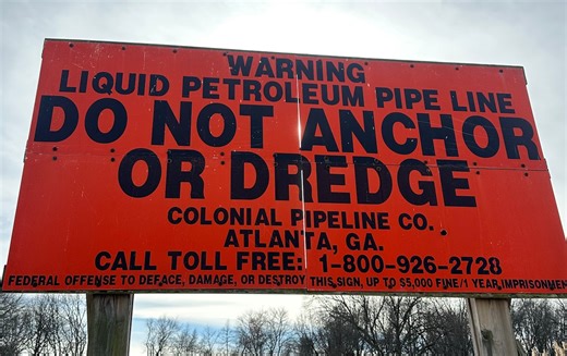 #fyiSI: Pipeline warning sign Staten Island: What the South Shore site means