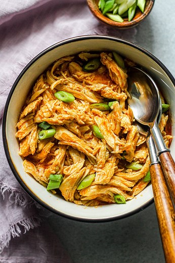 Easy Shredded Buffalo Chicken
