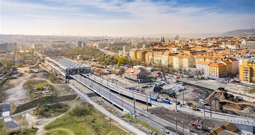 Modernizace trati mezi Bubny a Výstavištěm: První vlaky na ni vyjedou v srpnu. Podívejte se
