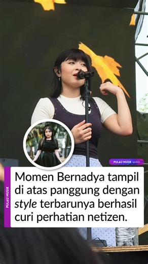 Pulau Musik on Instagram: "Selalu suka sama penampilan kak @bernadyaribka 🤩 Siapa yang kemarin nonton langsung penampilan kak Bernadya? Video: TT/ siomaytelor_ Silahkan DM kami jika terdapat kesalahan credit dalam video atau foto. #PulauMusikUpdate #Bernadya #KonserMusik"
