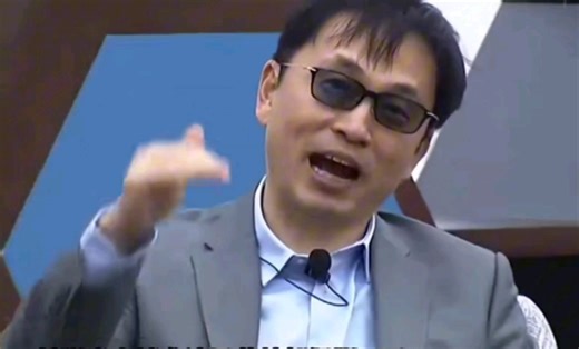 高瓴资本创始人张磊投资了腾讯、京东、美团点评、滴滴、蔚来汽车等企业，他注重长期投资和价值创造，拒绝投机