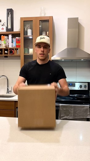 1.6K views · 187 reactions |  What's better than getting a package in the mail?  Getting a box full of premium meat and wild-caught fish. Our friend Gary just got his monthly Walleye Direct delivery, loaded with everything from freshwater fillets to pasture-raised cuts. 數 Hit play to see what’s inside, and remember, we ship straight to your door, coast to coast. | Walleye Direct | Facebook