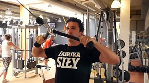 1M views · 2.3K reactions | Mistrz Świata w Freestyle-u vs Plany treningowe Fabryka Siły Zobaczcie jak wyglądają jego treningi i oceńcie rezultaty! OD KRZYCHA DO RONALDO #2 | Fabryka Siły | Facebook