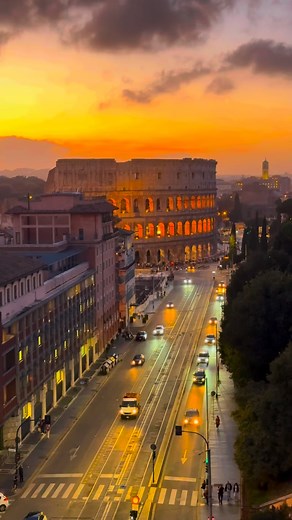 Non ti ho detto mai quello che mi fai ❤️ 📍Roma #roma #tramontiromani #calcutta #rome #italy | Simone Giacchetti