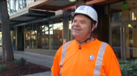 Seattle crews clean up after Super Bowl parade