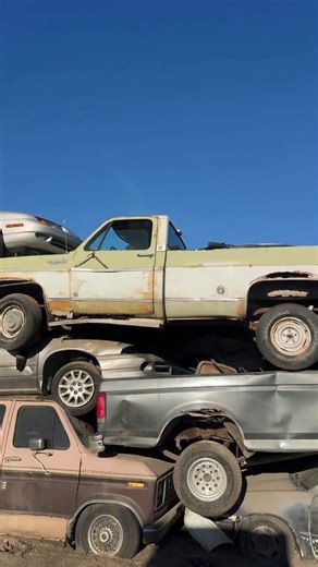 Hello folks, just want to share some wrecked old school vehicles available in the yard for parts! Incase you're looking for used parts off wrecked classic vehicles, reach me out! #classiccar #impala #montecarlo #chevyimpala #gmc