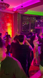 58K views · 214 reactions | FIESTA LATINA @SKY WALKER RESTAURANT БЯМБА ГАРАГТ 21.00-с DJ ORI, MC ORI ЭХНИЙ 40ХҮНД #FREE_SHOT Анхан шатны бүжгийн хичээл!! /БАЙРШИЛ: ТӨВ ШУУДАНГИЙН ЗАМЫН УРД/ 03.00 ЦАГ ХҮРТЭЛ ТАСРАЛТГҮЙ БҮЖИГЛЭЦГЭЭЕ!  | UB Salsa Mongolia | Facebook