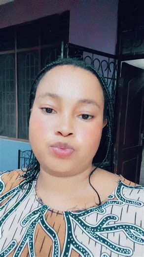 Official daphnia (@official.daphnia)’s videos with original sound - Diamond Platnumz