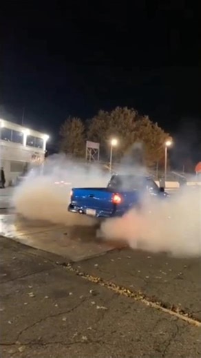 My 1994 chevy s10 v8 #s10 #burnout #racing