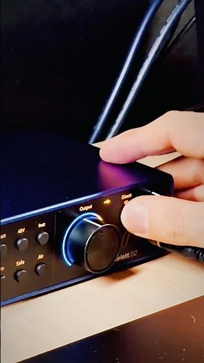 Why is the 2i2 perfect for streaming? #homestudio #musicproducer #audio