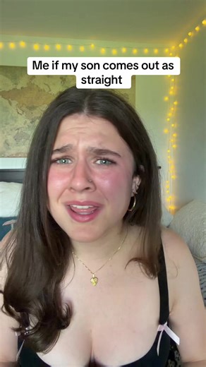 Mom's Worst Nightmare: Son Comes Out as Straight