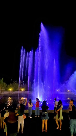 The largest dancing fountain in the province of Nueva Ecija located at Jab’s Café in Barangay San Pascual, Talavera, Nueva Ecija🐃🌾🇵🇭. #dancingfountain #jabscafe #talavera #nuevaecija #philippines #eats #fyp #foryoupage