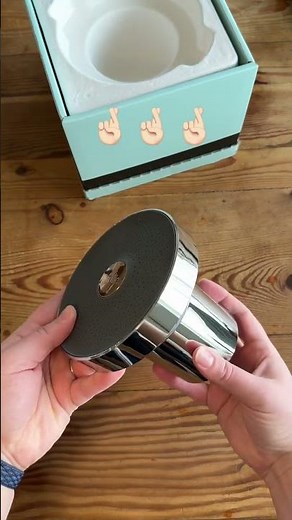 How easy is it to install the Jolie showerhead, and what tools are required?